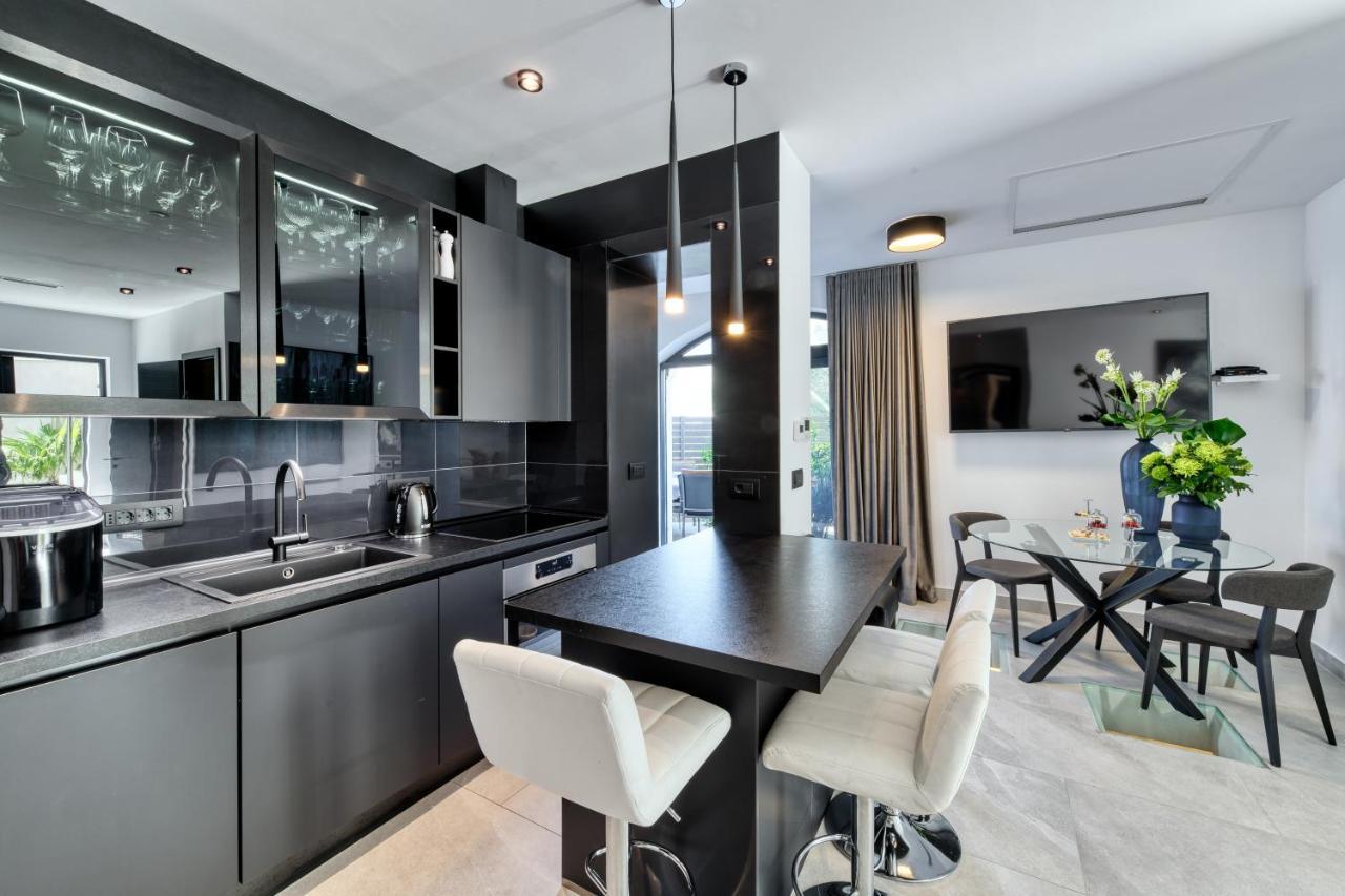 Apartment One B With Heated Private Pool Dubrownik Zewnętrze zdjęcie