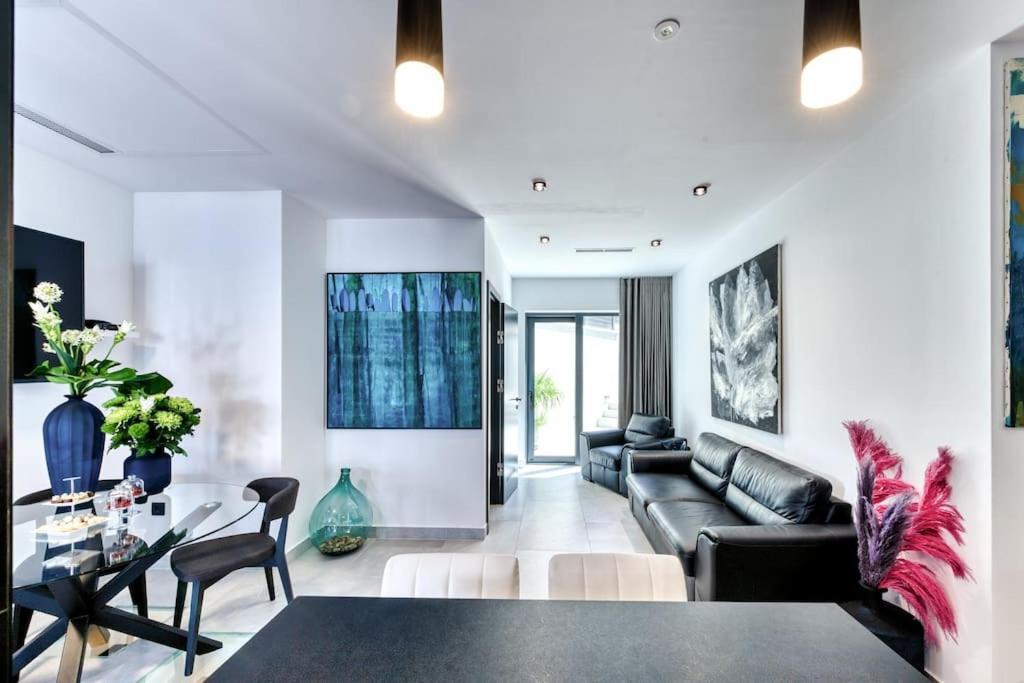 Apartment One B With Heated Private Pool Dubrownik Zewnętrze zdjęcie