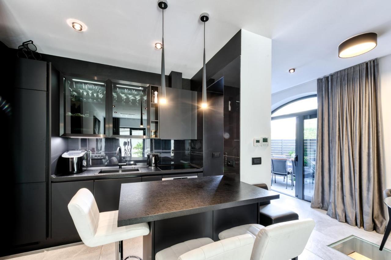 Apartment One B With Heated Private Pool Dubrownik Zewnętrze zdjęcie