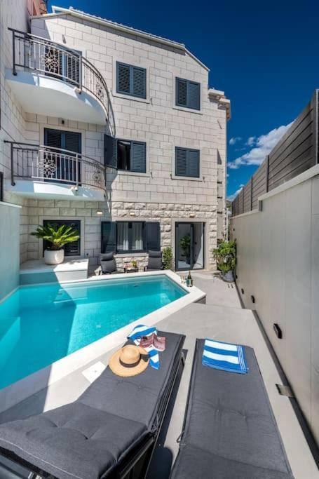 Apartment One B With Heated Private Pool Dubrownik Zewnętrze zdjęcie